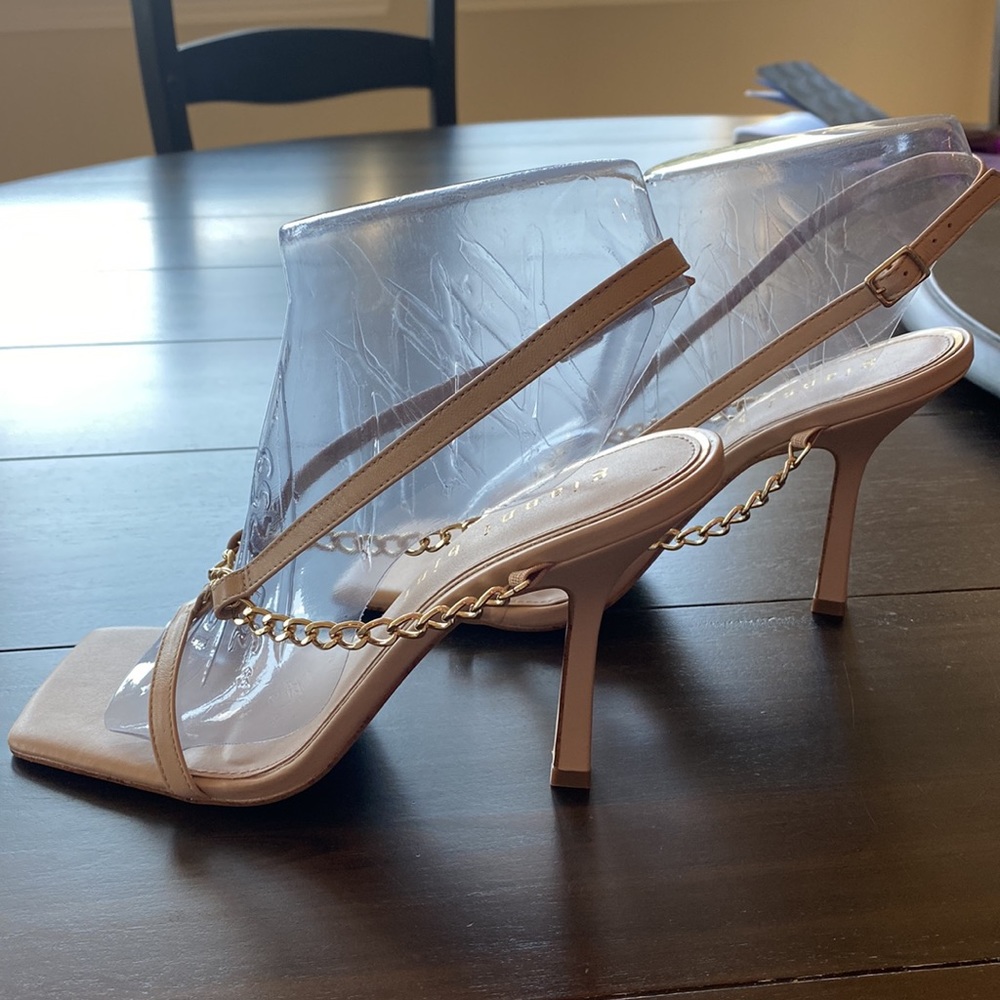 Gianni Bini Nude Dress Heels - Picture 5 of 7